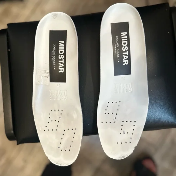 Golden Goose Barbie Pink Midstars. Size 36 - Picture 8 of 9